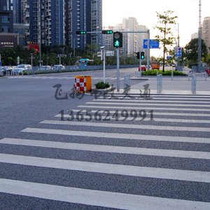 說一說蘇州道路劃線劃分為哪些？對(duì)應(yīng)表示什么？